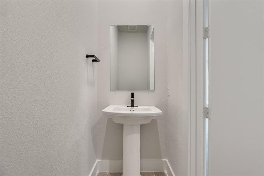 Close-up of interior finishes inside a home in Collin Creek, Plano (Image 12).