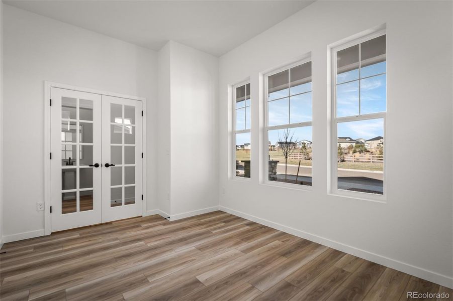 Spacious, unfurnished interior of a new home in Revel Crossing at Wolf Ranch – The Outlook Collection, Colorado Springs (Image 22).