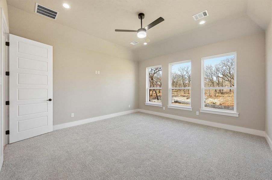 Spacious, unfurnished interior of a new home in Escondido Ranches, Poolville (Image 29). Spacious, unfurnished interior of a new home in Escondido Ranches, Poolville (Image 29).