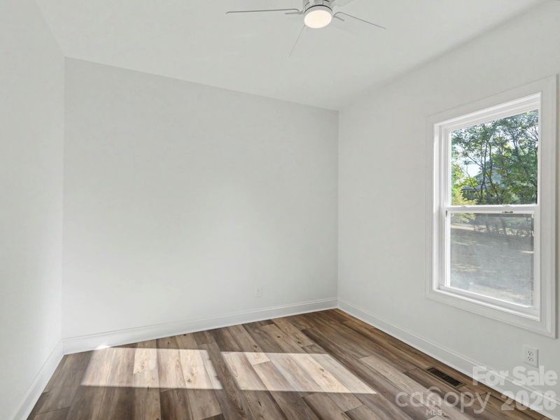 Spacious, unfurnished interior of a new home in , Mooresville (Image 14).