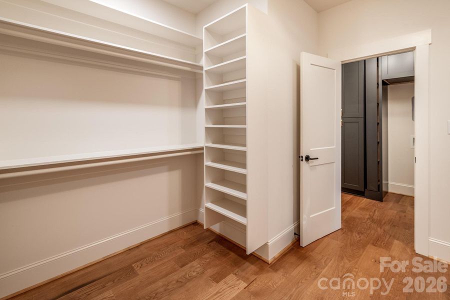 Spacious, unfurnished interior of a new home in , Cleveland (Image 28).