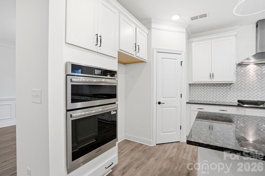 Furnished interior view inside a new home in Rone Creek, Waxhaw (Image 6). Furnished interior view inside a new home in Rone Creek, Waxhaw (Image 6).