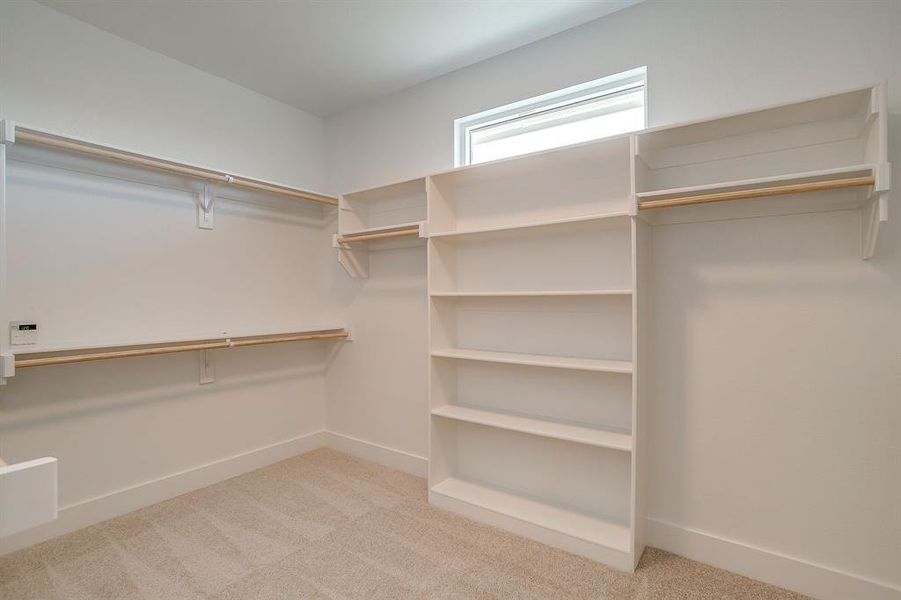 Spacious, unfurnished interior of a new home in , Waxahachie (Image 27). Spacious, unfurnished interior of a new home in , Waxahachie (Image 27).