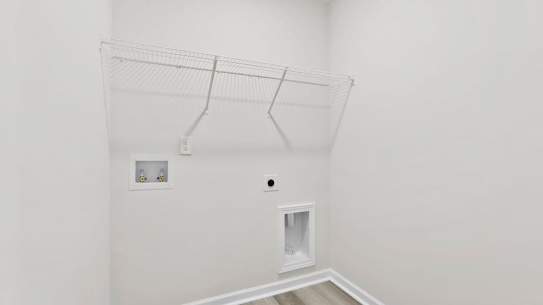 Spacious, unfurnished interior of a new home in Varner Station, Woodruff (Image 37).