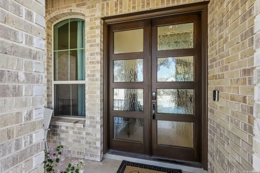 Exterior details and patio area of a home in Veramendi, New Braunfels (Image 23).