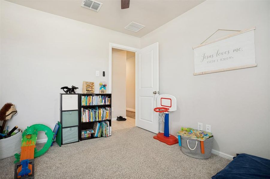 Furnished interior view inside a new home in , Fort Worth (Image 7).
