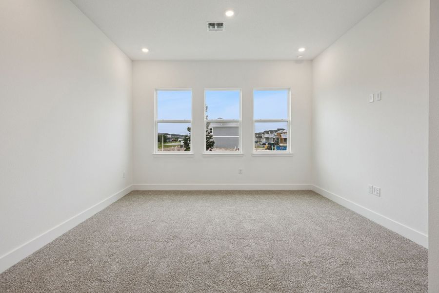 Spacious, unfurnished interior of a new home in Northlake at Ovation, Winter Garden (Image 32). Spacious, unfurnished interior of a new home in Northlake at Ovation, Winter Garden (Image 32).