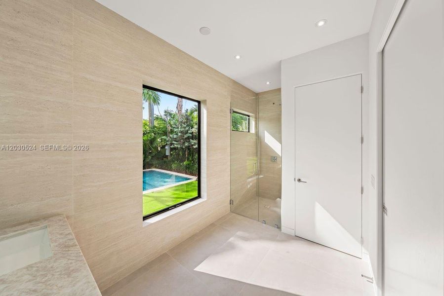 Spacious, unfurnished interior of a new home in , Miami (Image 20). Spacious, unfurnished interior of a new home in , Miami (Image 20).