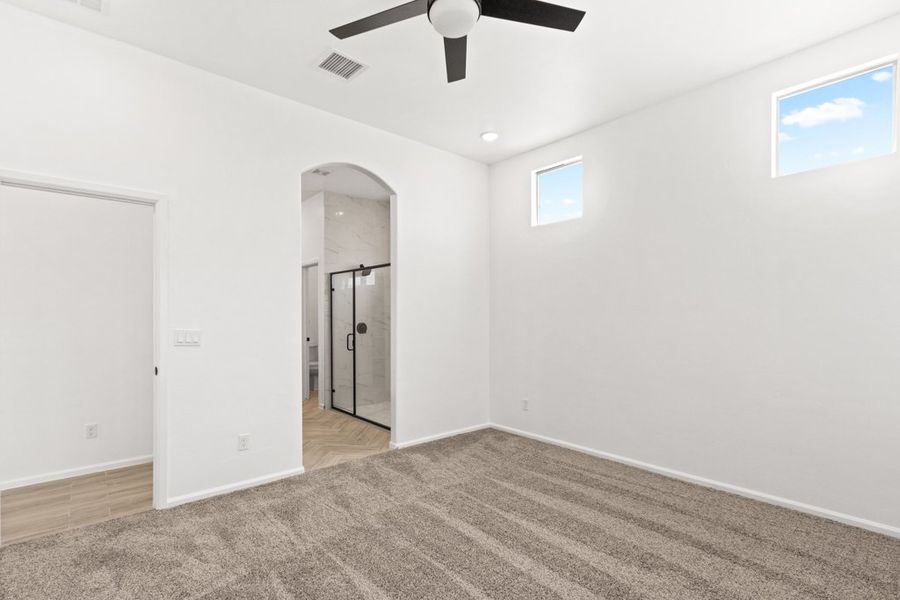 Representative unfurnished interior of a home built from the Sonoma by LEH. Homes in Painted Sky, El Paso (Image 58). Representative unfurnished interior of a home built from the Sonoma by LEH. Homes in Painted Sky, El Paso (Image 58).