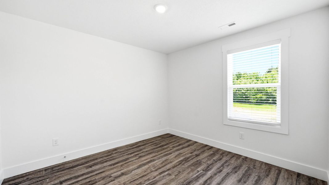 Spacious, unfurnished interior of a new home in The Arbor Townhomes, Kingsport (Image 17).