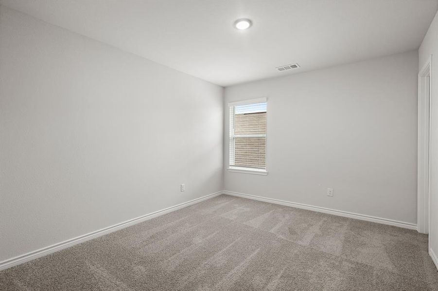 Spacious, unfurnished interior of a new home in Retreat at Fossil Creek, Fort Worth (Image 6). Spacious, unfurnished interior of a new home in Retreat at Fossil Creek, Fort Worth (Image 6).