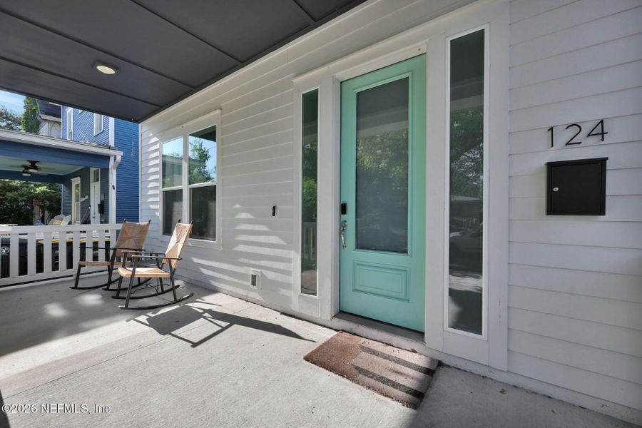 Exterior details and patio area of a home in , Jacksonville (Image 22).