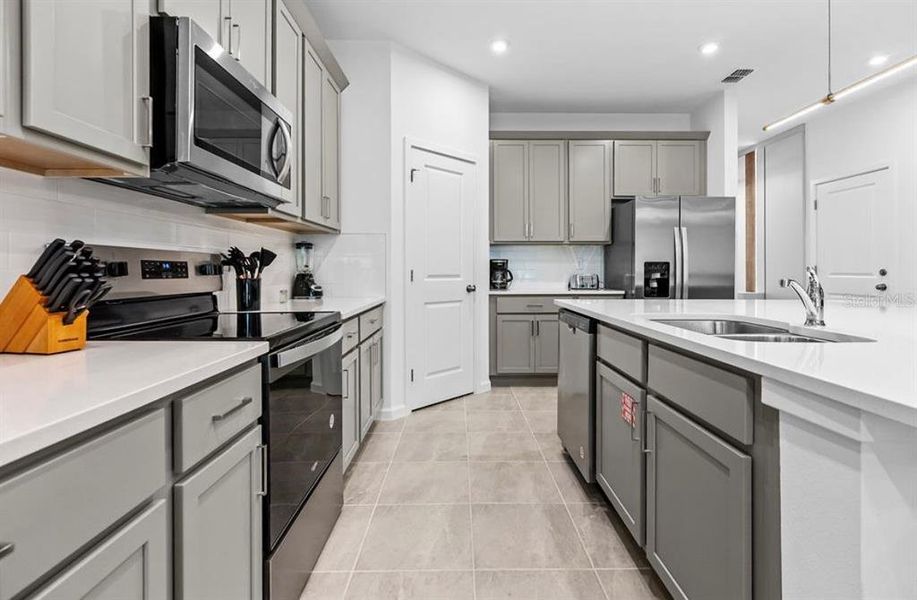 Furnished interior view inside a new home in Solara Resort, Kissimmee (Image 13). Furnished interior view inside a new home in Solara Resort, Kissimmee (Image 13).