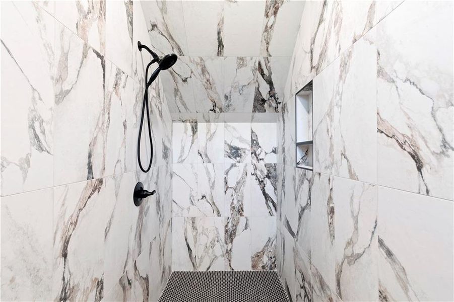 Close-up of interior finishes inside a home in , Blairsville (Image 19).