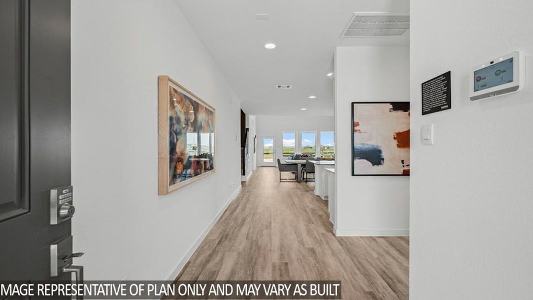 Representative furnished interior of a home built from the 2733 by D.R. Horton in Riverside Estates, Baytown (Image 6).