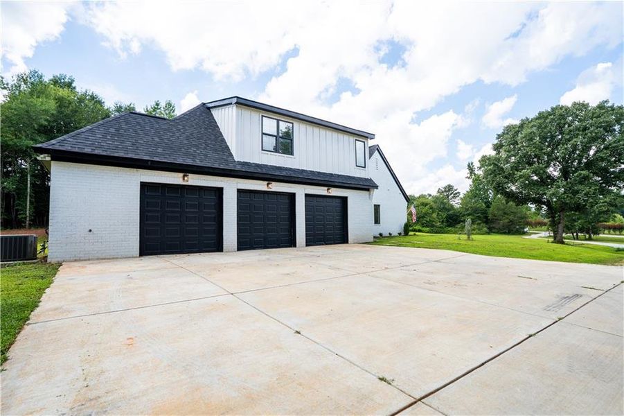 Front exterior of a new home in , Maysville, GA, highlighting curb appeal (Image 27).