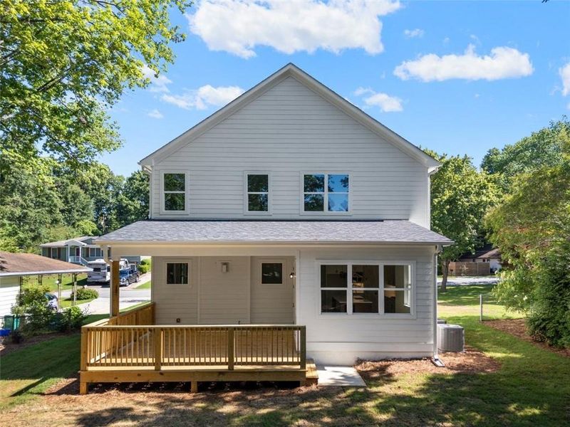 Exterior details and patio area of a home in , Smyrna (Image 3).