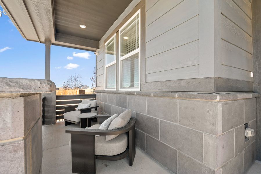 Representative exterior details of a home built from the 4008 by Risewell Homes in Harvest Crossing, Aurora (Image 3).