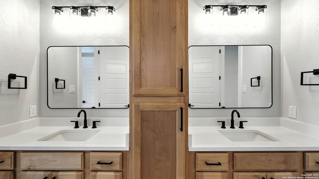 Image 48 of a home in .