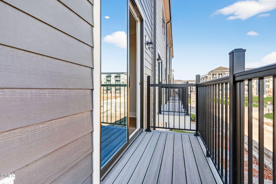 22-web-or-mls-DSC03411 22-web-or-mls-DSC03411