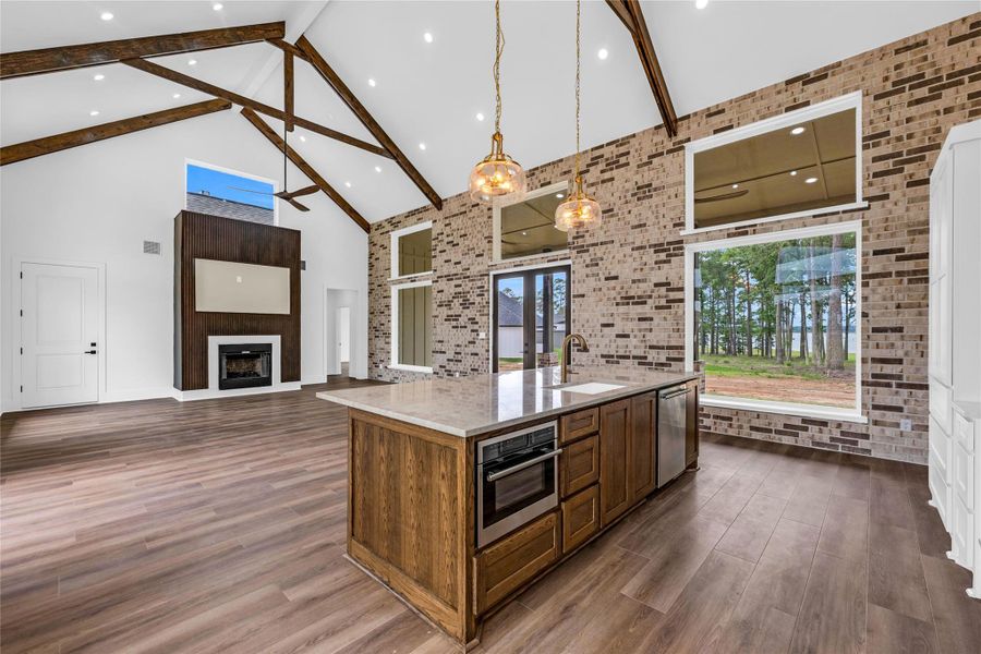 Image 32 of a home in .