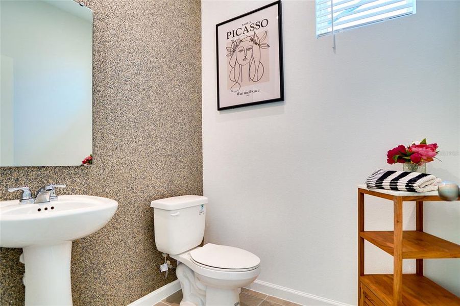 Furnished interior view inside a new home in , Kissimmee (Image 31).