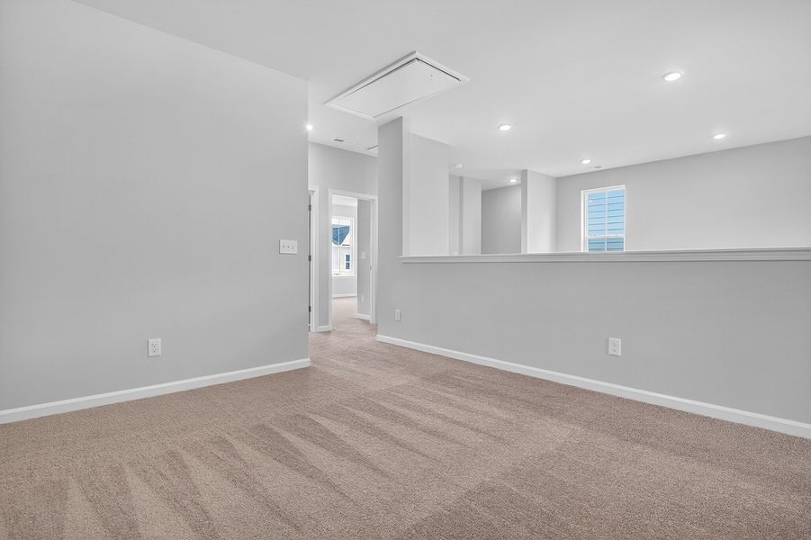 Spacious, unfurnished interior of a new home in Grand Park, Leland (Image 16). Spacious, unfurnished interior of a new home in Grand Park, Leland (Image 16).