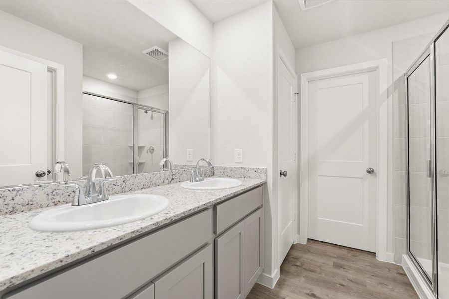 Furnished interior view inside a new home in Crockett Meadows, Conroe (Image 7).