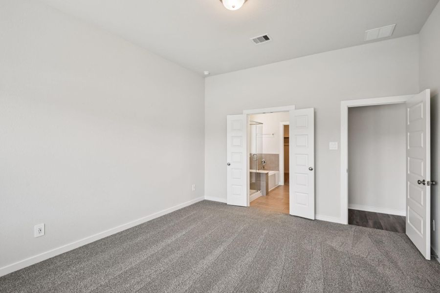 Photo is not of the actual home but is an inspirational photo of builder’s model home and may depict options, furnishings, and/or decorator features that are not included. Photo is not of the actual home but is an inspirational photo of builder’s model home and may depict options, furnishings, and/or decorator features that are not included.