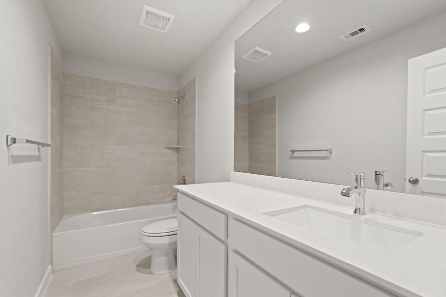 Furnished interior view inside a new home in Grand Oaks Village, Houston (Image 10). Furnished interior view inside a new home in Grand Oaks Village, Houston (Image 10).