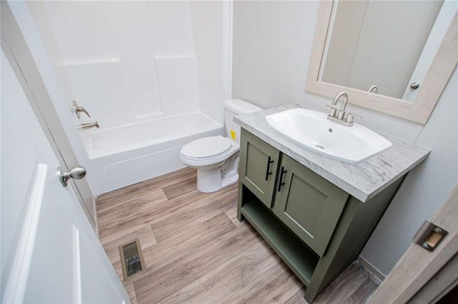 Furnished interior view inside a new home in , Waco (Image 7).