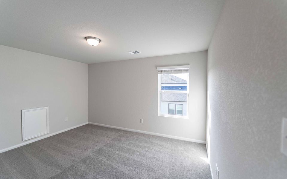 Spacious, unfurnished interior of a new home in Paramount, Kyle (Image 37).