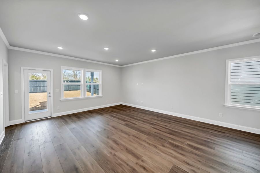 Spacious, unfurnished interior of a new home in Monroe Preserve, Chapin (Image 47).