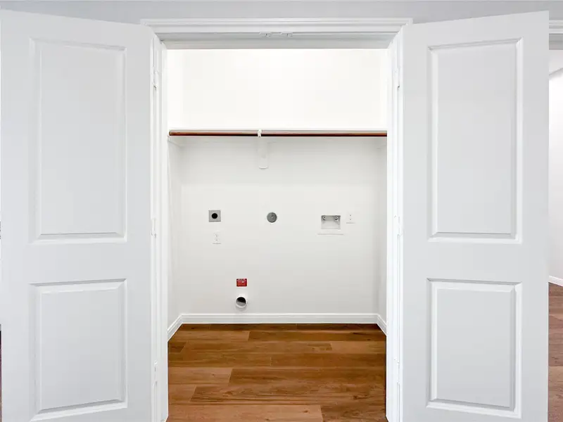 Image 29 of a home in .