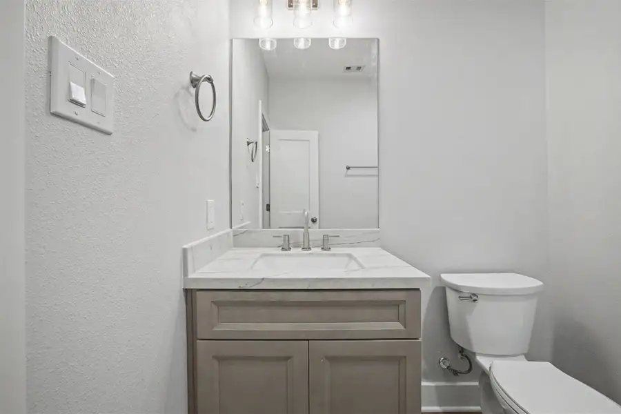 Furnished interior view inside a new home in , Dickinson (Image 11).
