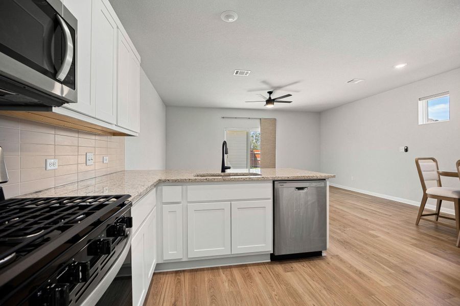 Furnished interior view inside a new home in , Round Rock (Image 14).