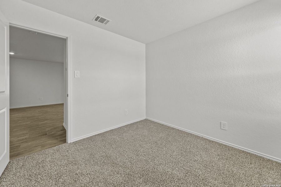 Spacious, unfurnished interior of a new home in Hickory Ridge, Elmendorf (Image 17).