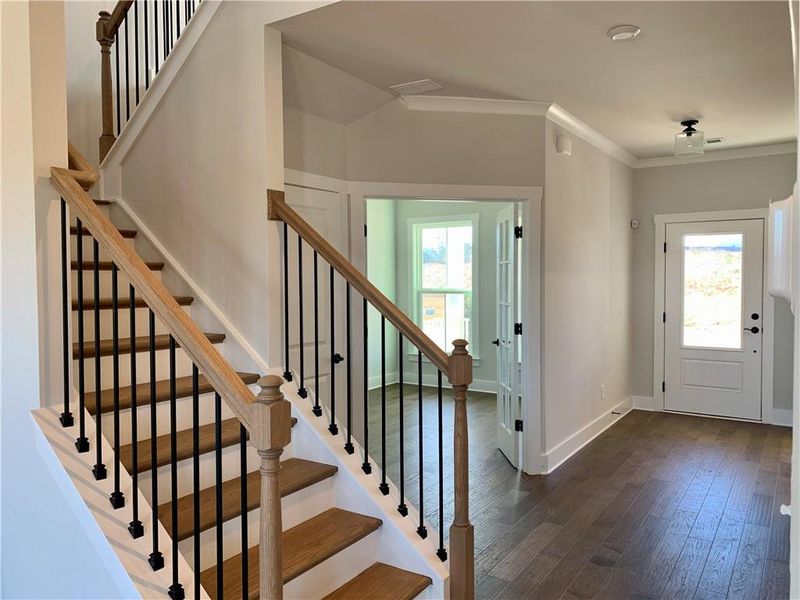 Spacious, unfurnished interior of a new home in Reunion, Flowery Branch (Image 14).