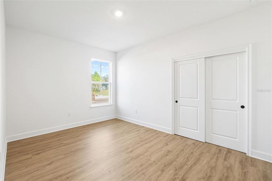 Spacious, unfurnished interior of a new home in , Spring Hill (Image 20).