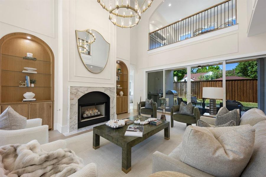 Furnished interior view inside a new home in , Dallas (Image 33).