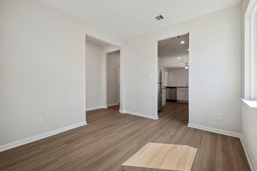 Image 16 of a home in Trails at Cochran Ranch. Image 16 of a home in Trails at Cochran Ranch.