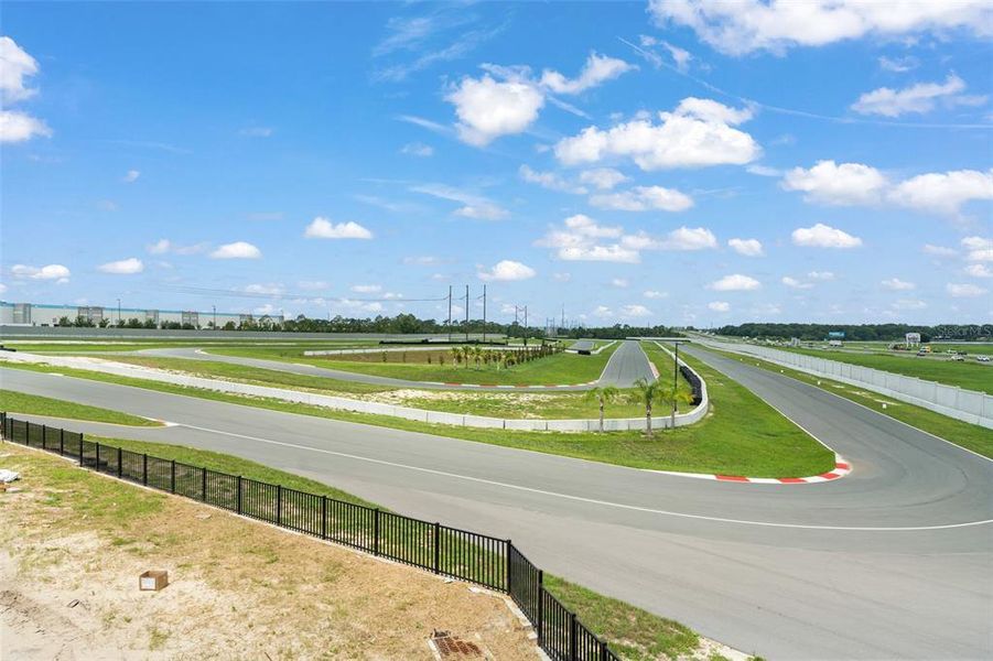 Community amenities in , Auburndale (Image 40). Community amenities in , Auburndale (Image 40).