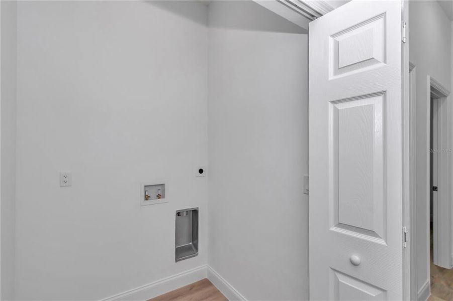 Spacious, unfurnished interior of a new home in , Citrus Springs (Image 17). Spacious, unfurnished interior of a new home in , Citrus Springs (Image 17).