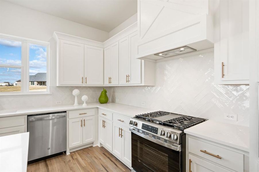 Furnished interior view inside a new home in Rocky Top Ranch, Reno (Image 37).