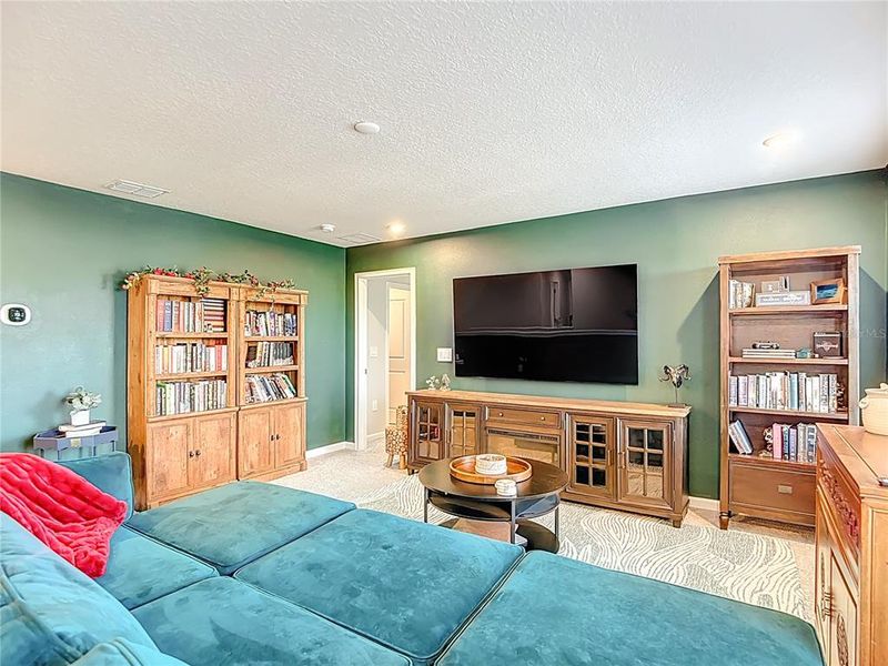 Furnished interior view inside a new home in , Lutz (Image 43).