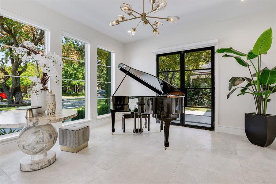 Furnished interior view inside a new home in , Dallas (Image 3).