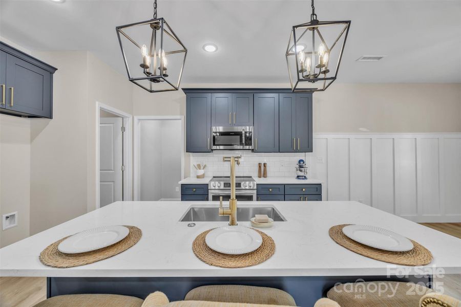 Kitchen Island Kitchen Island