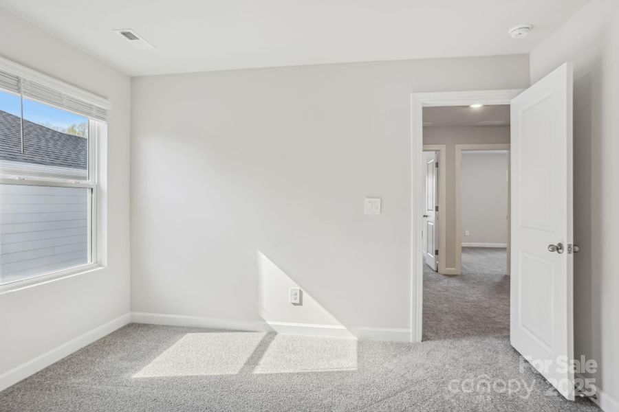 Photo is not of the actual home, but is an inspirational photo of builder’s model home and may depict options, furnishings, and/or decorator features that are not included