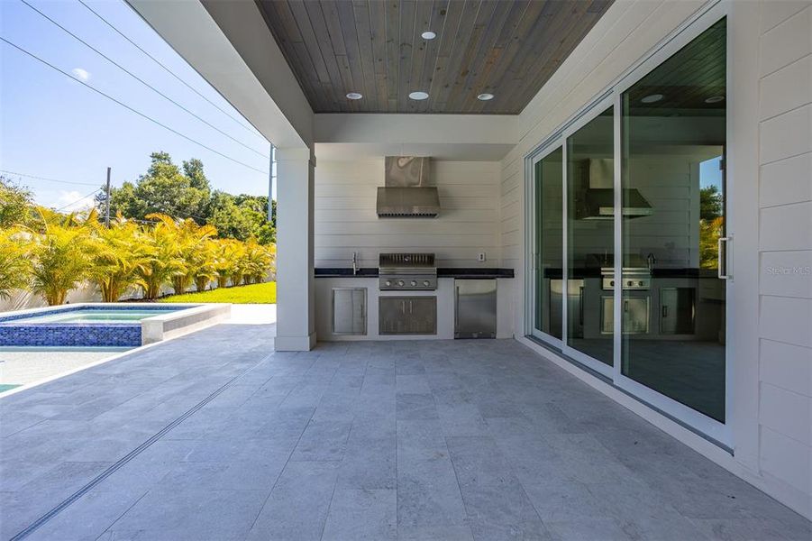 Exterior details and patio area of a home in , Tampa (Image 32).