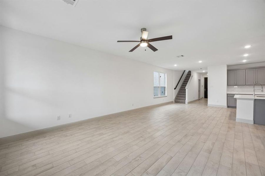 Spacious, unfurnished interior of a new home in Sicily, Princeton (Image 14). Spacious, unfurnished interior of a new home in Sicily, Princeton (Image 14).